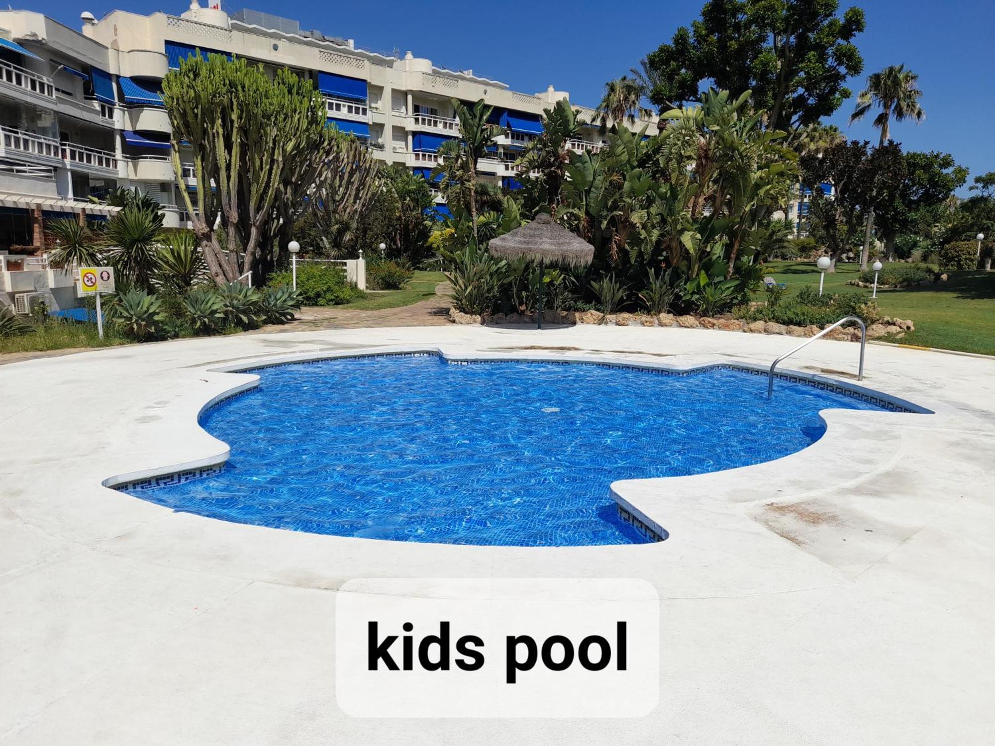 Costa Lago Beach Торемолинос Екстериор снимка